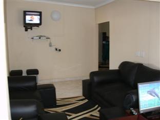 Desert Oasis Lodge พริทอเรีย ภายนอก รูปภาพ